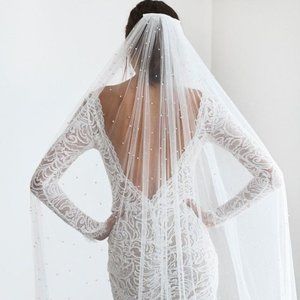 Grace Loves Lace Ivory Long New/Unused Pearly Bridal Veil